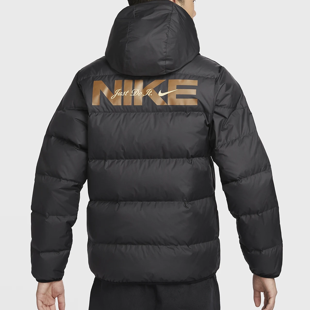 Nike Storm-FIT Windrunner