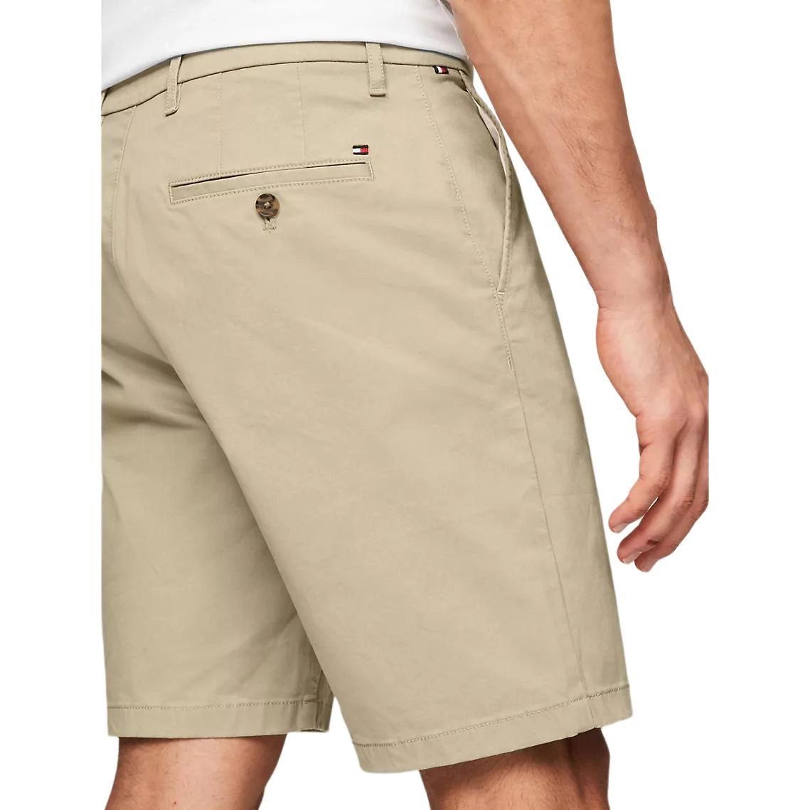 Tommy Hilfiger Regular Fit 9" Tommy Short