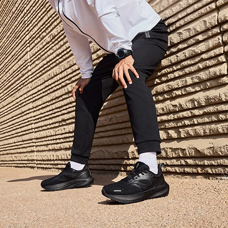 Saucony Surge 3