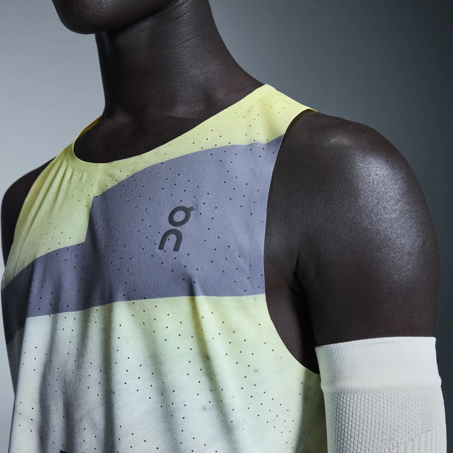 On Race Singlet