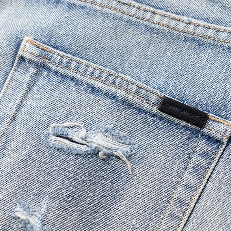 SAINT LAURENT
