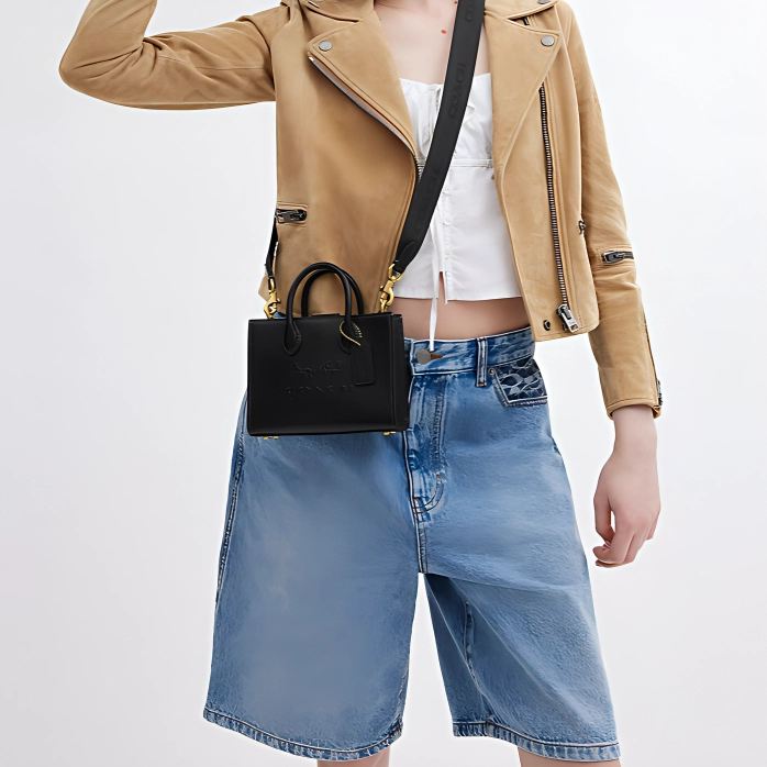 COACH Ace 17 Tote