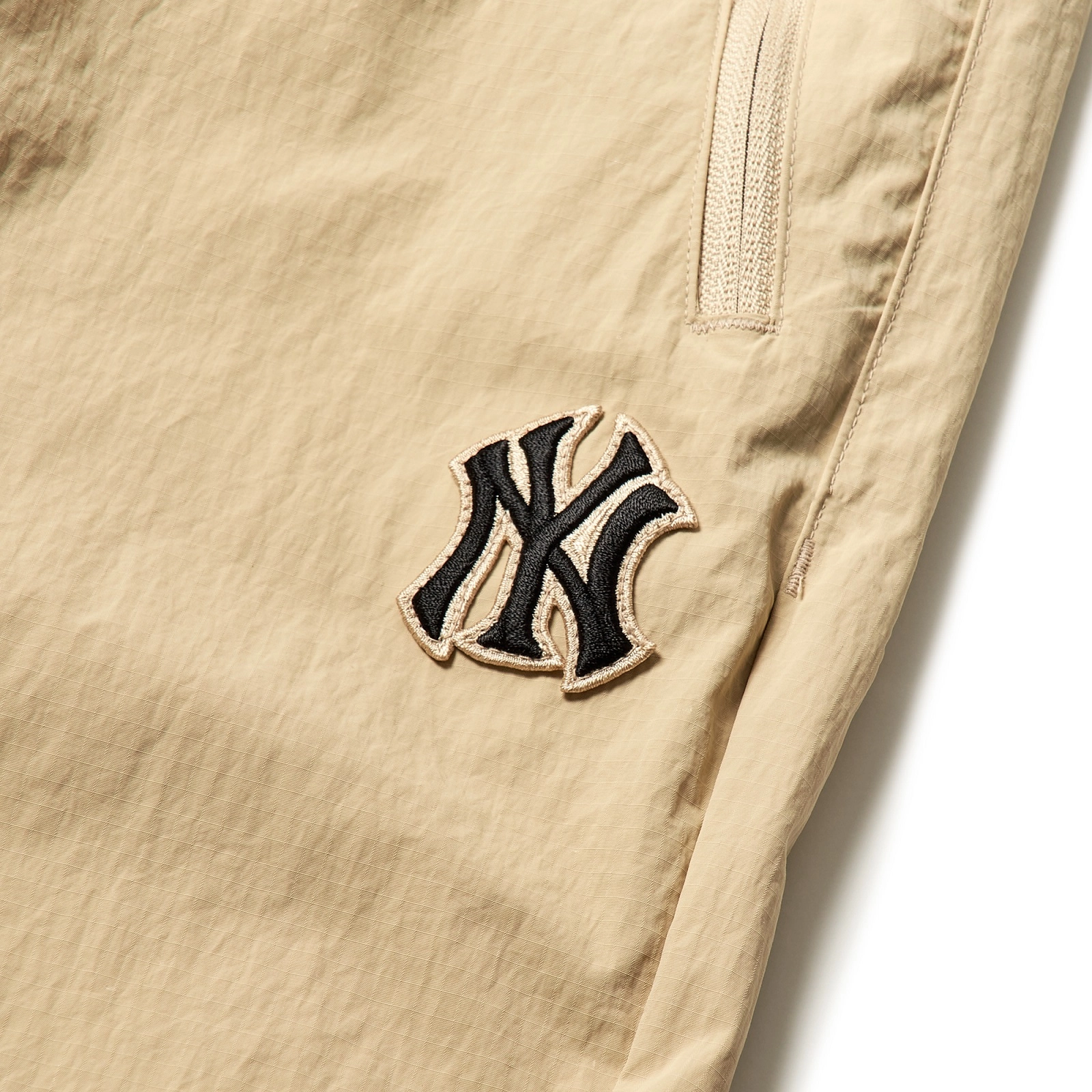 MLB