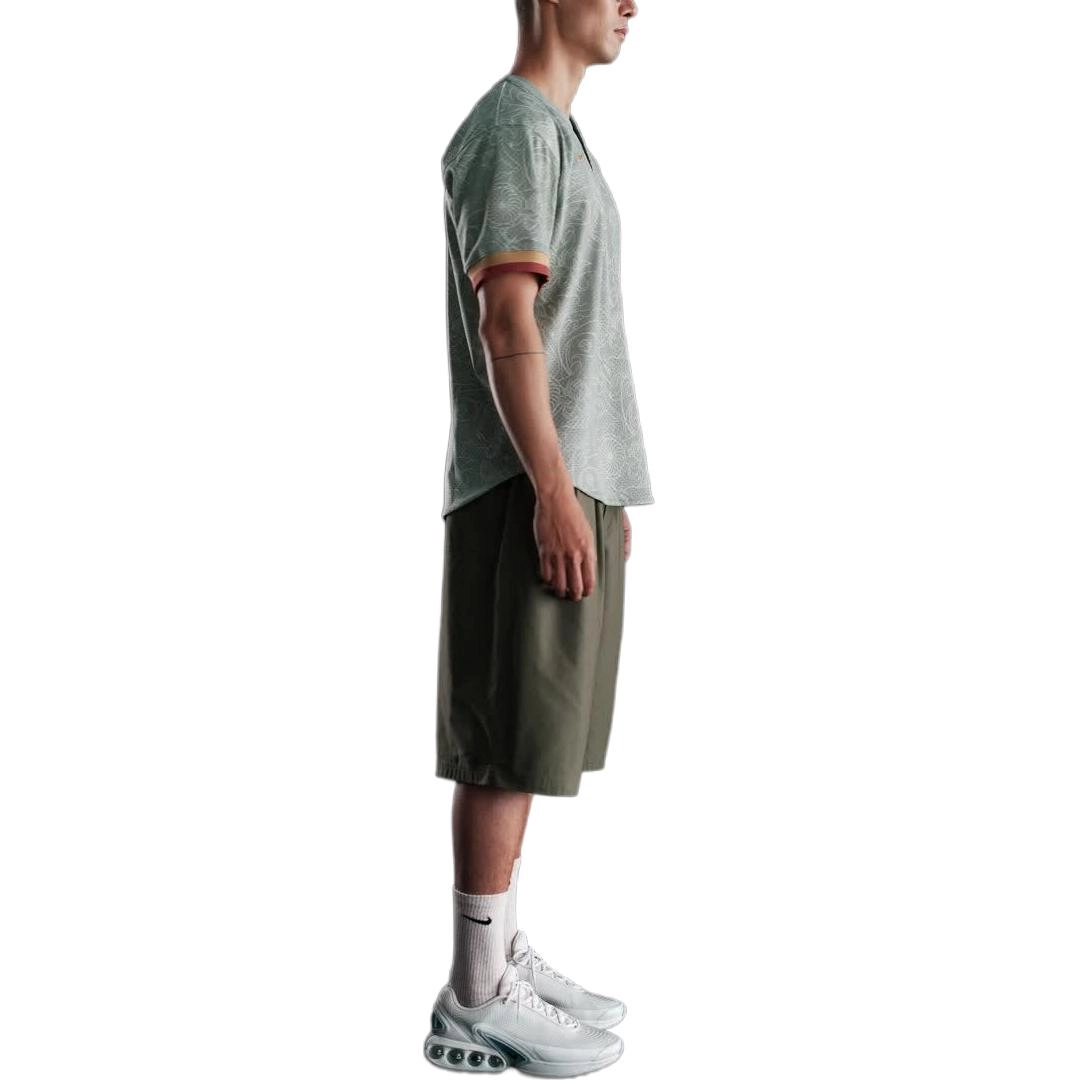 Nike Authentics Logo