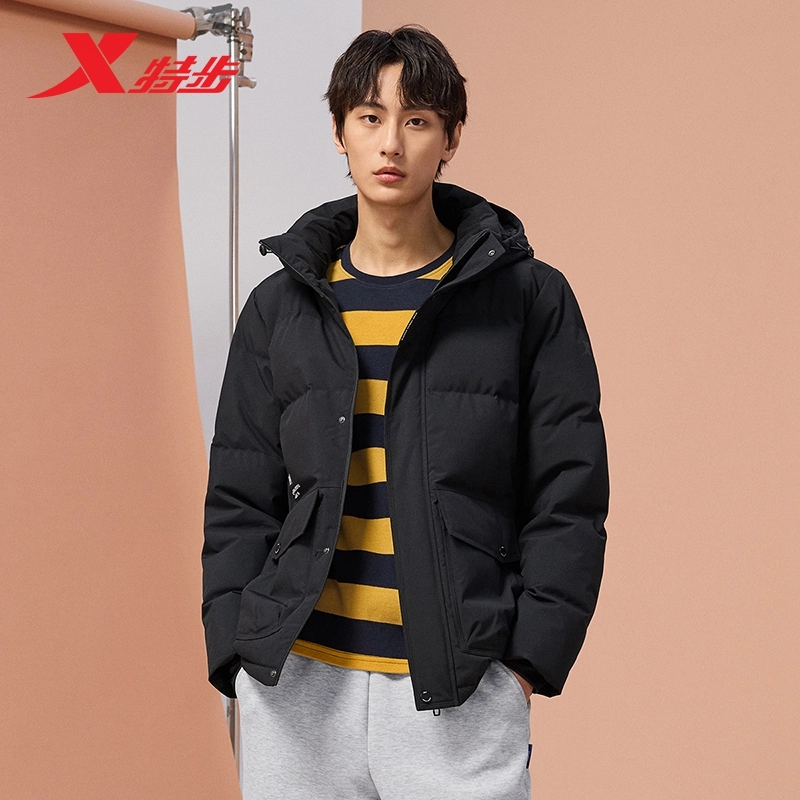 特步 都市系列 运动休闲简约连帽纯色拉链羽绒服 男款 深军绿
