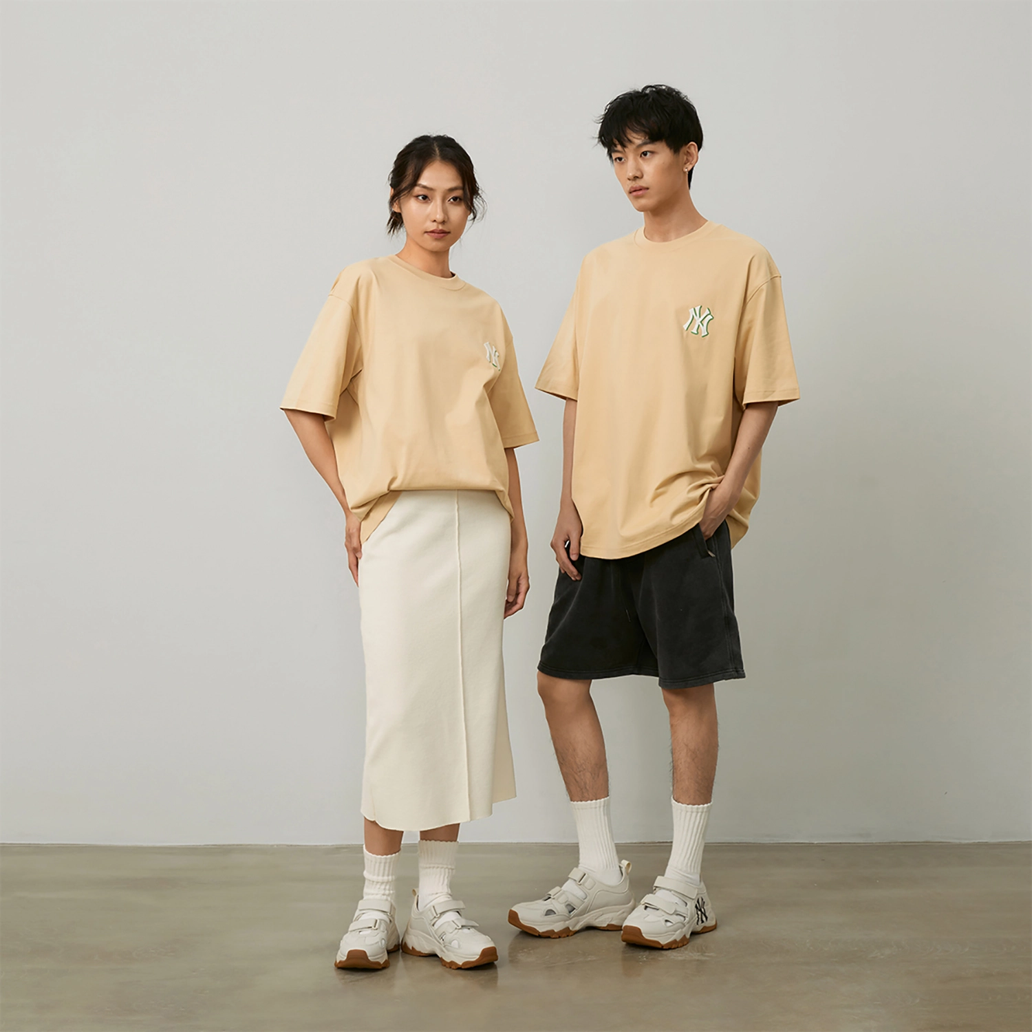 MLB MONOGRAM LOGO SS24 T