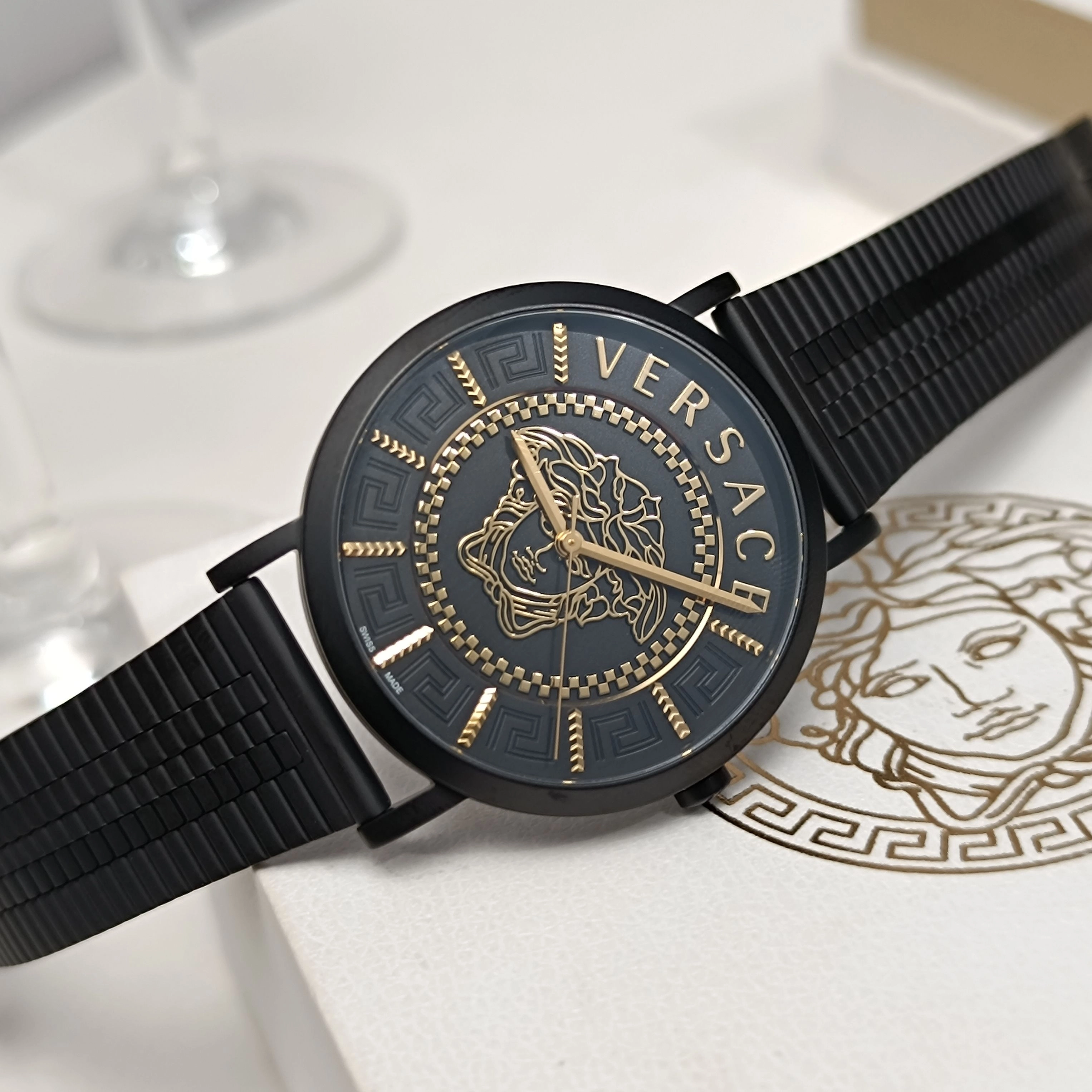 V-CIRCLE 42*38mm