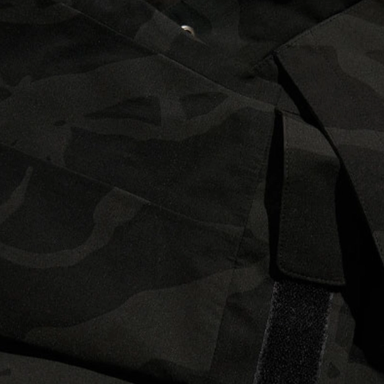 THE NORTH FACE x KAWS 1986 Moutain Jacket