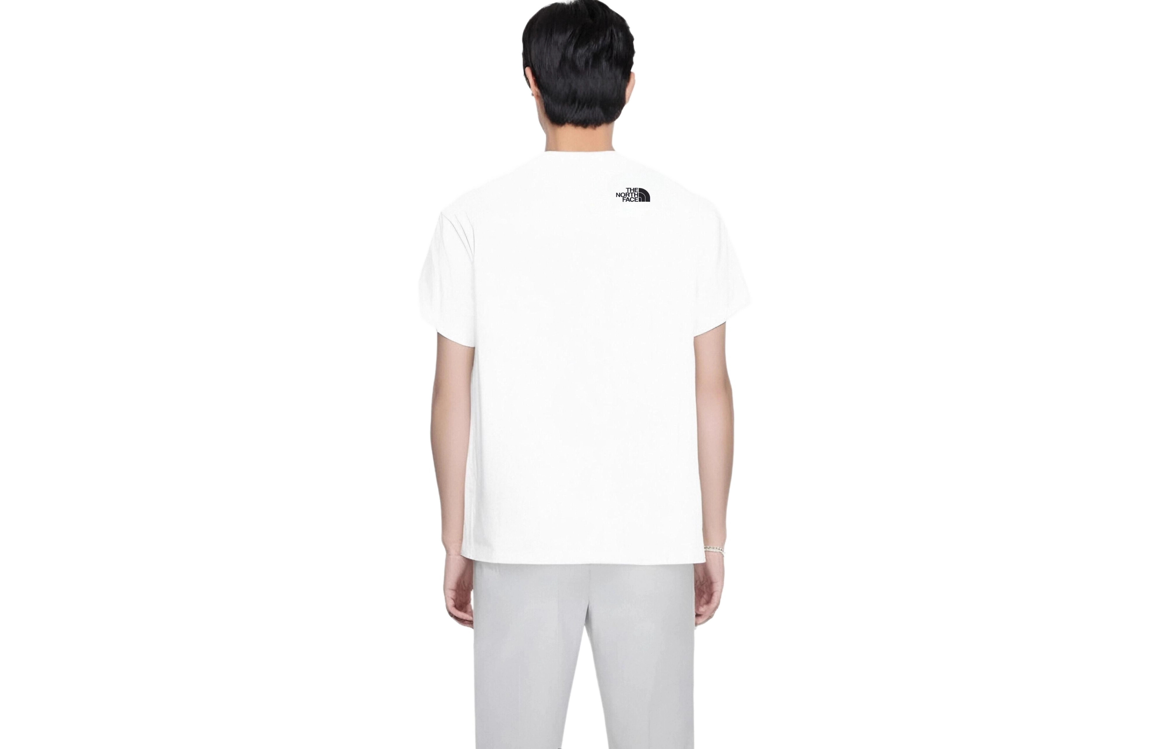 THE NORTH FACE Extraordinary T