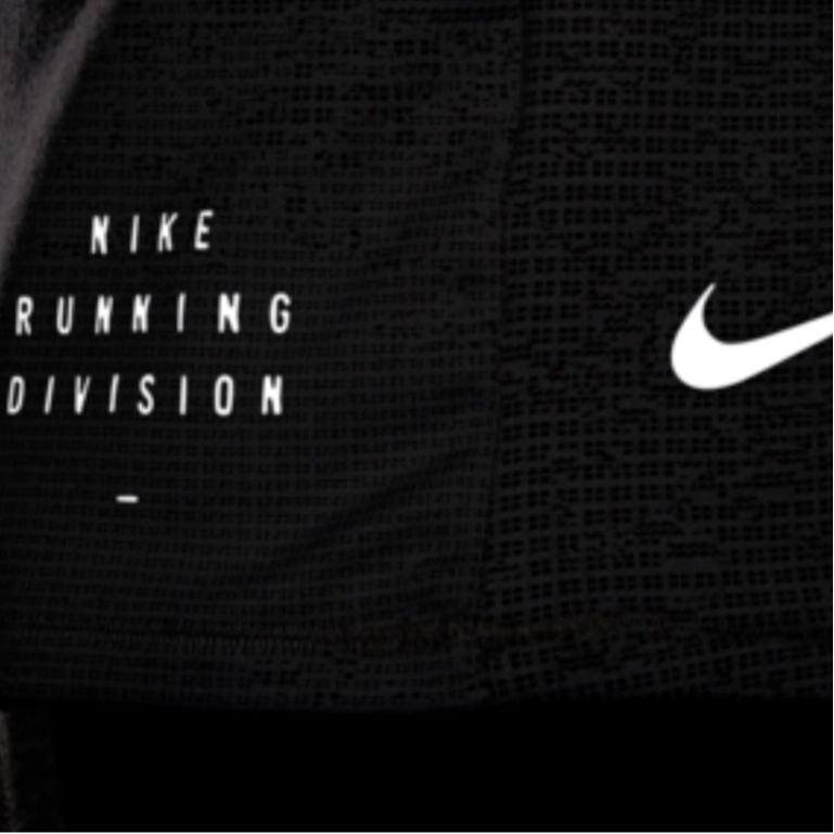 Nike SS22 Therma-FIT ADV Run Division T