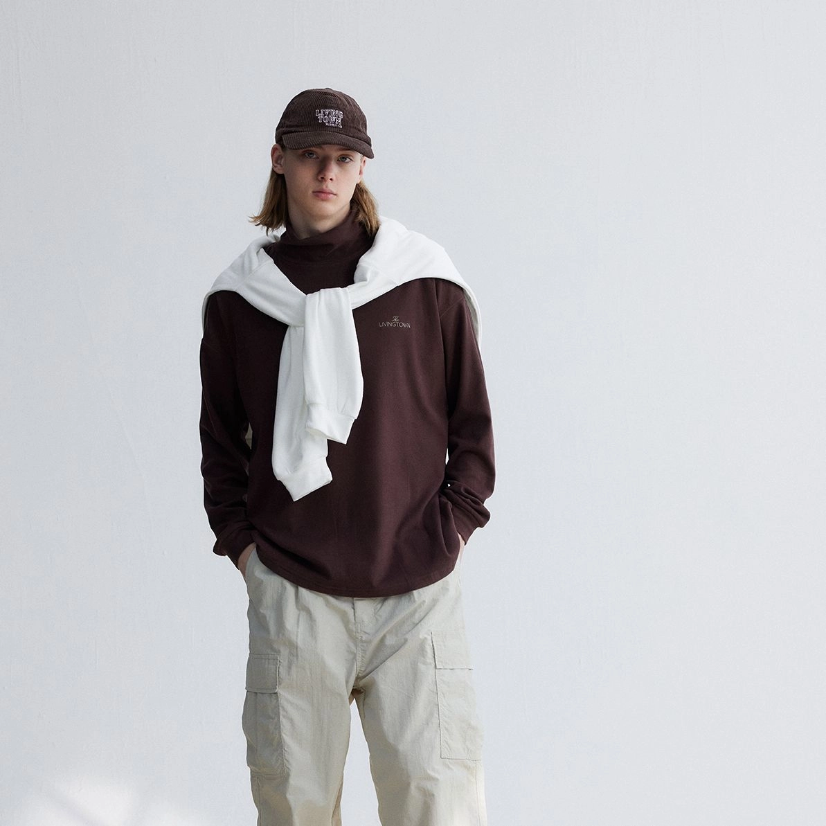 LIVINGTOWN T