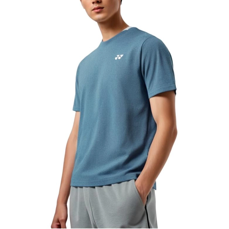YONEX