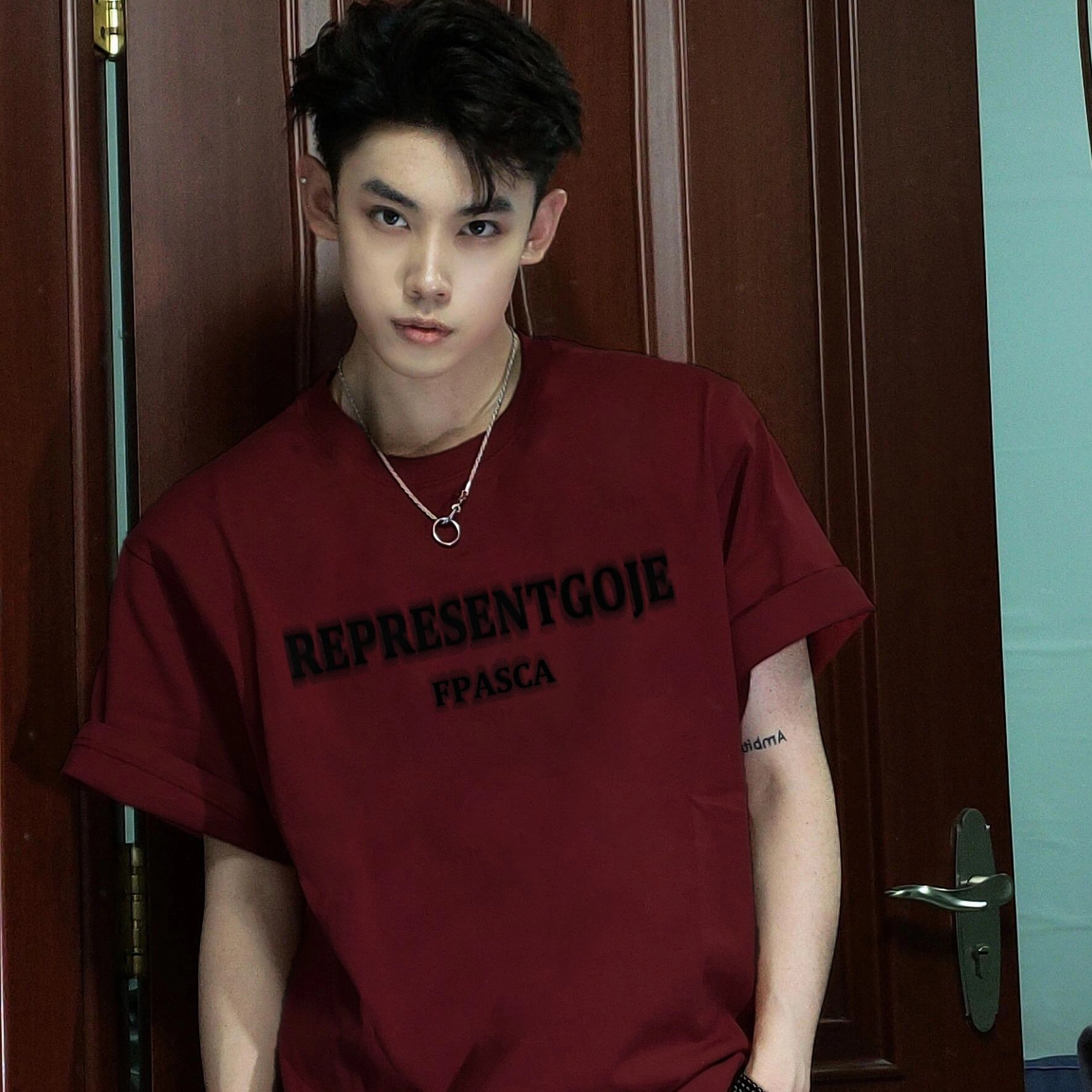 HIPHOPPUNKS T