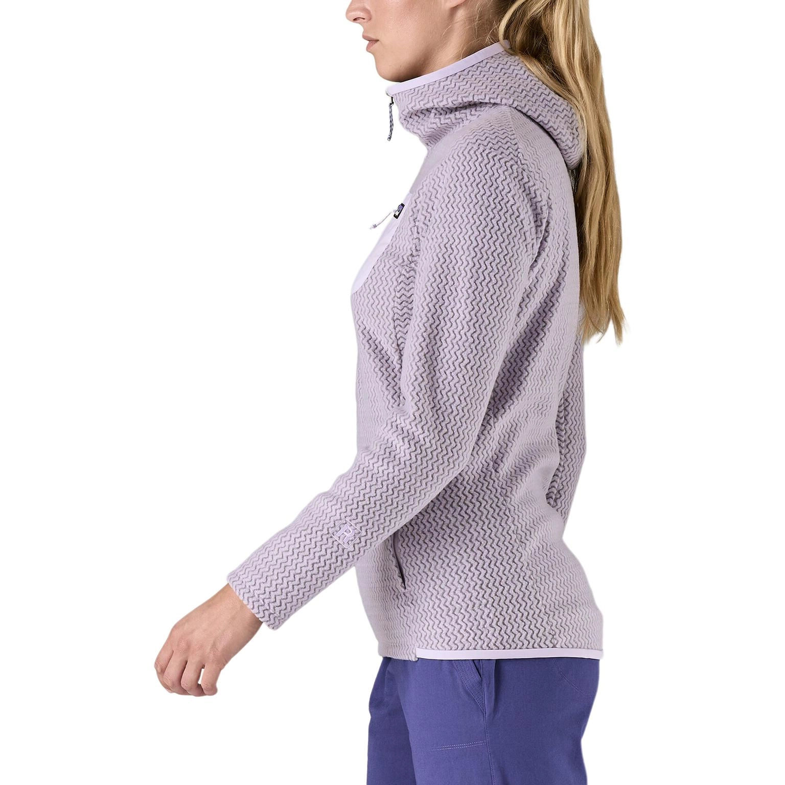 patagonia R1 Air Logo