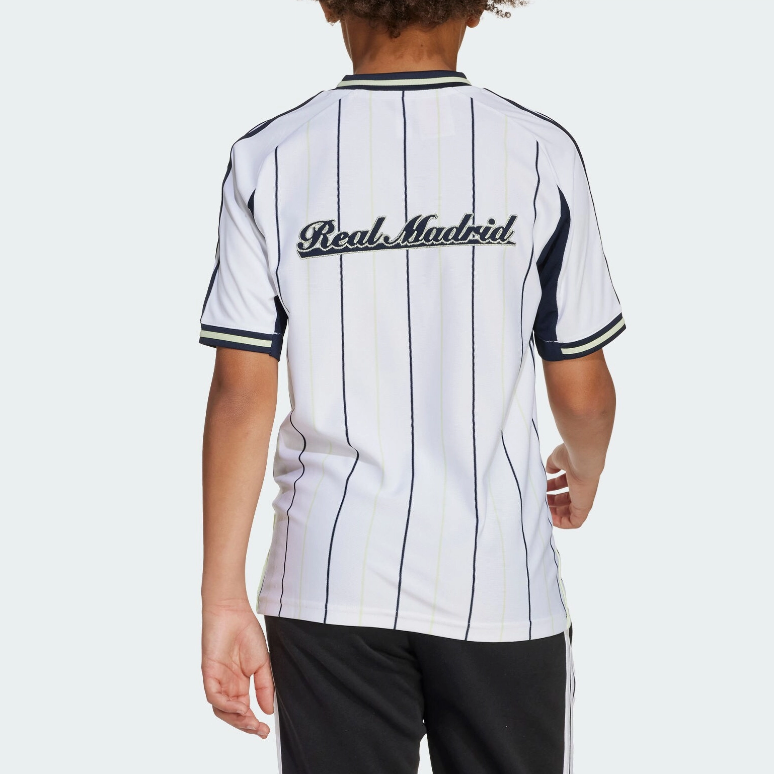 adidas Real Madrid SS25 US PACK SHIRT logo