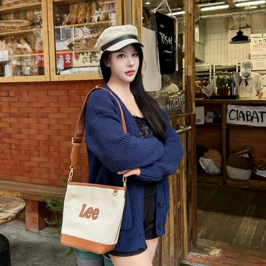 Lee
