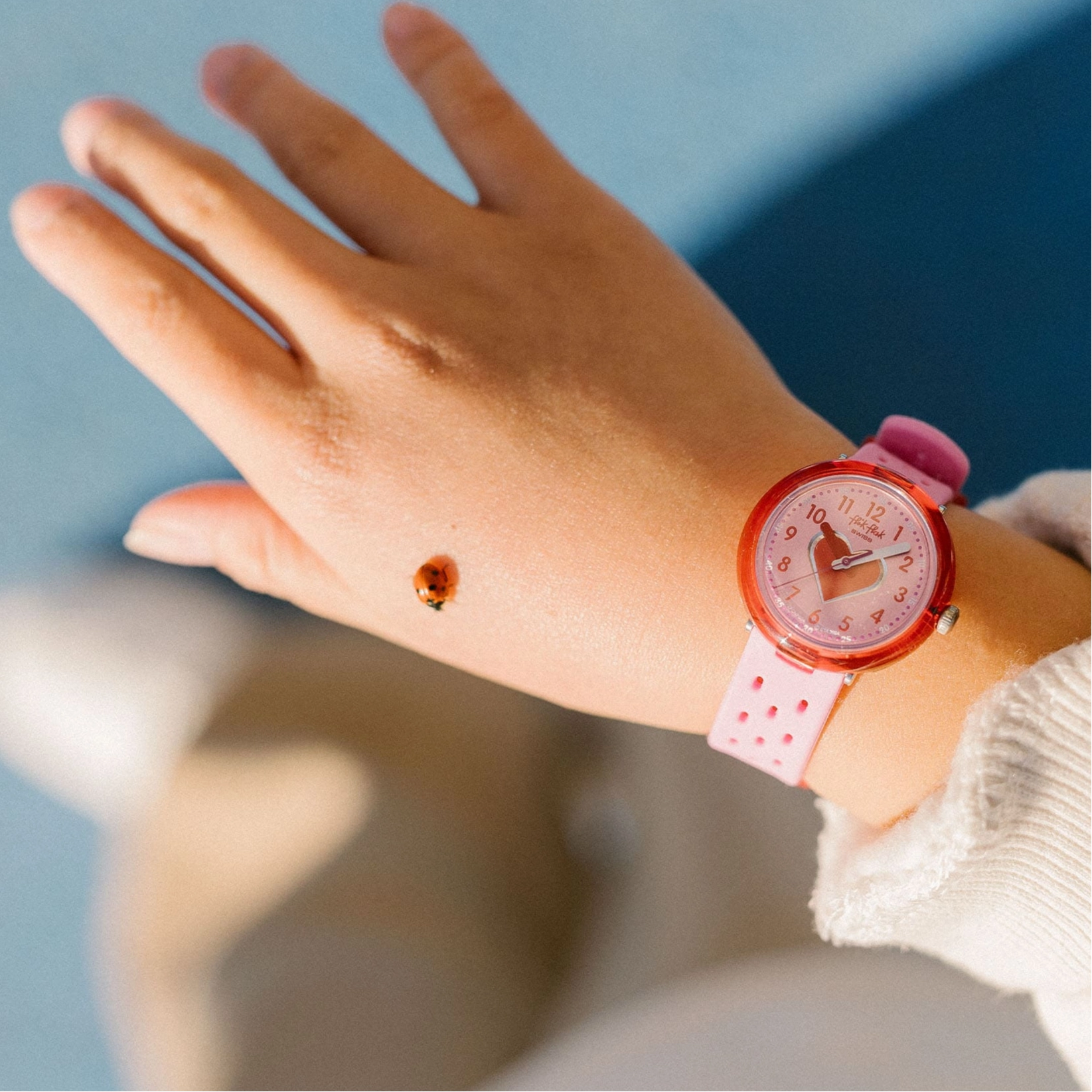 SWATCH FLIK FLAK BUBBLY HOURS 30 31.85mm