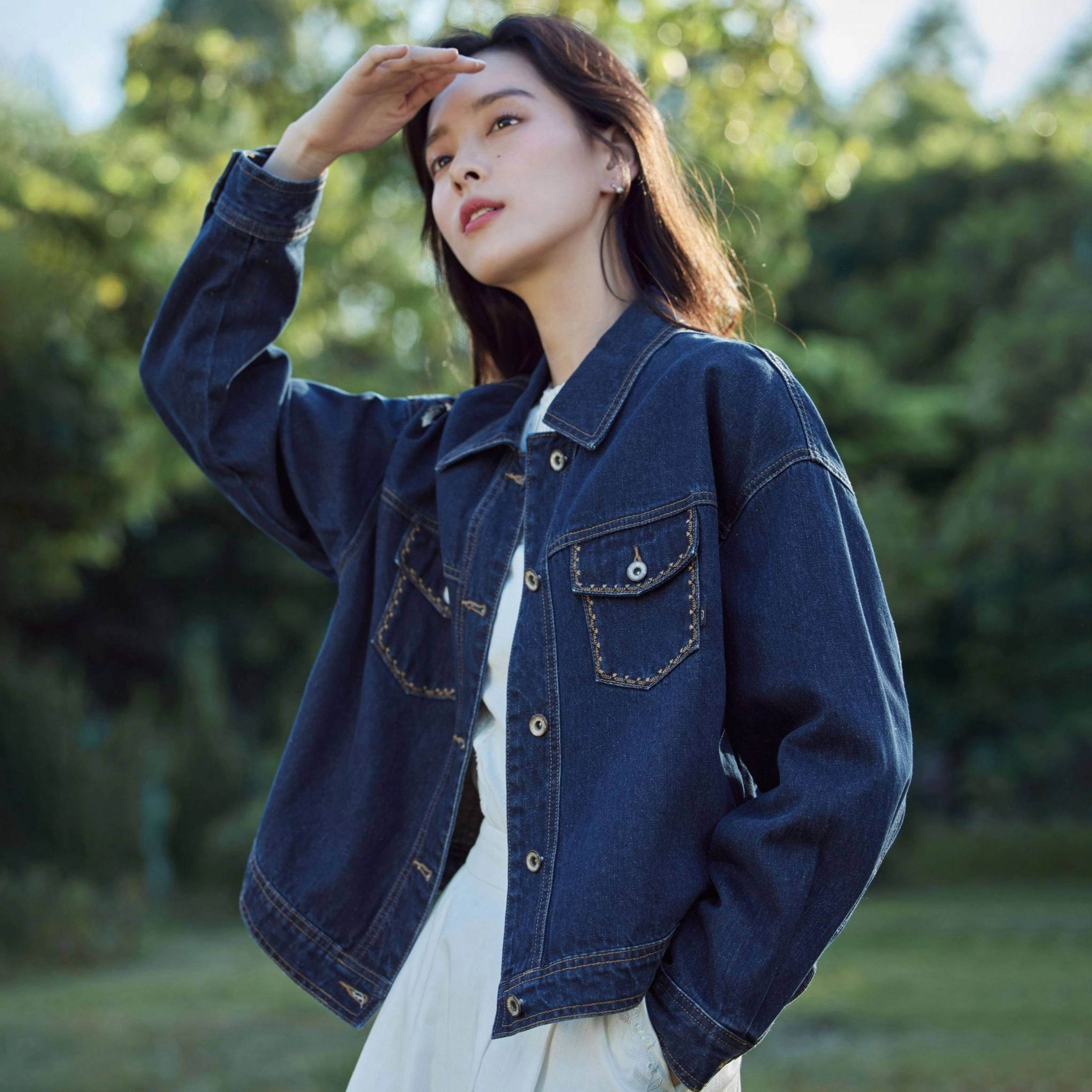 茵曼 【含礼盒装】复古百搭复古百搭牛仔纯色翻领短款外套 女款 小个子
