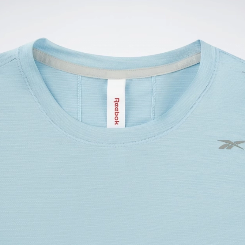 Reebok T