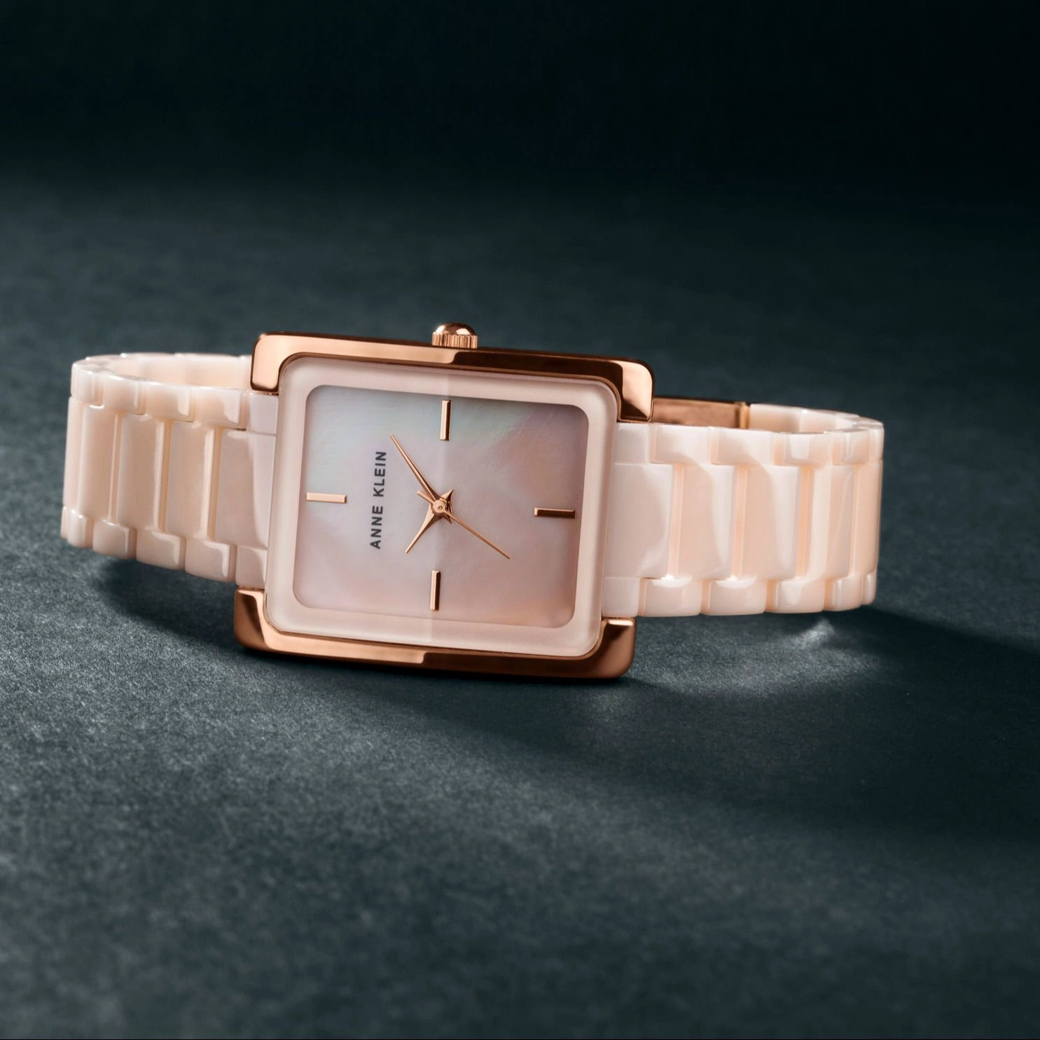 ANNE KLEIN 28*35mm