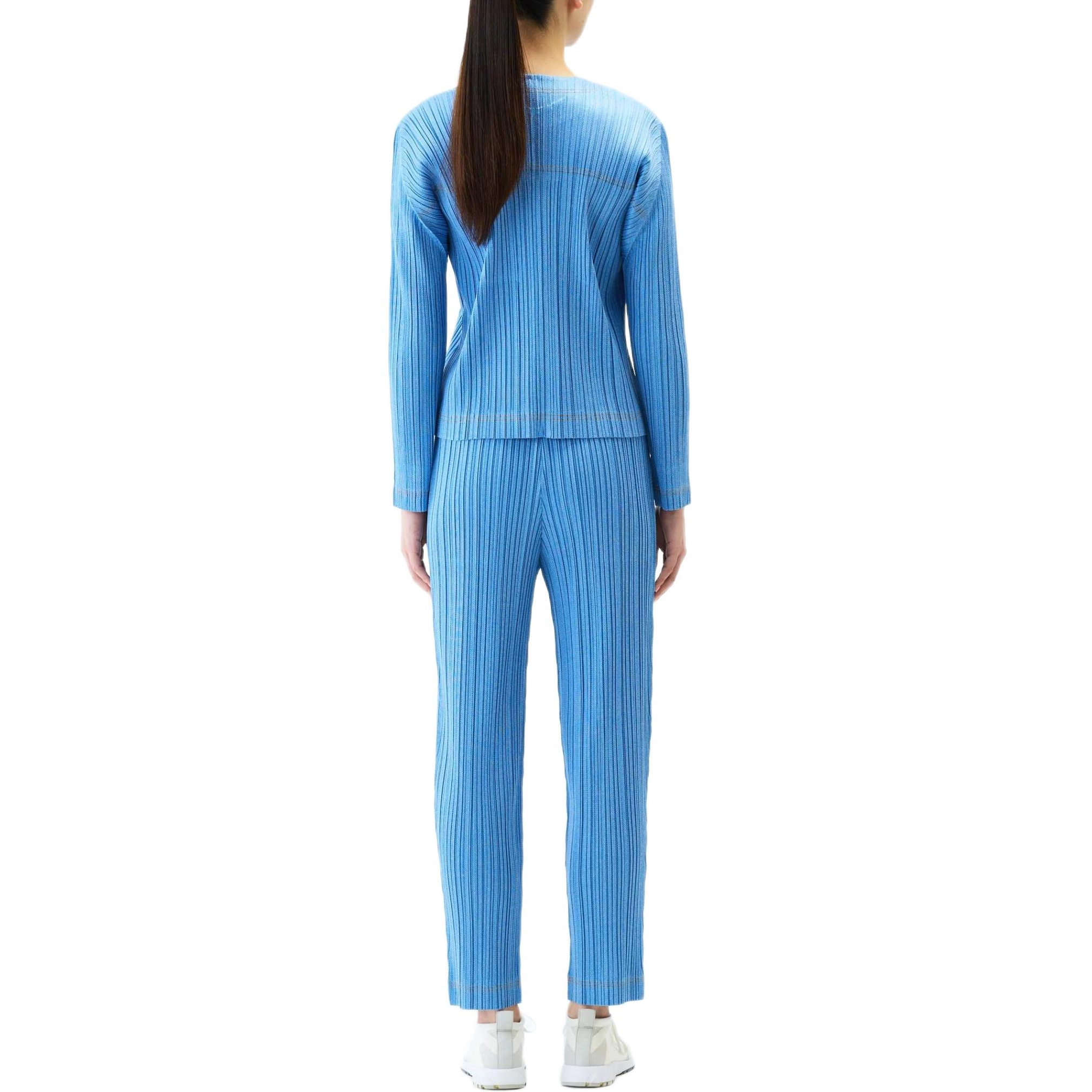 PLEATS PLEASE ISSEY MIYAKE