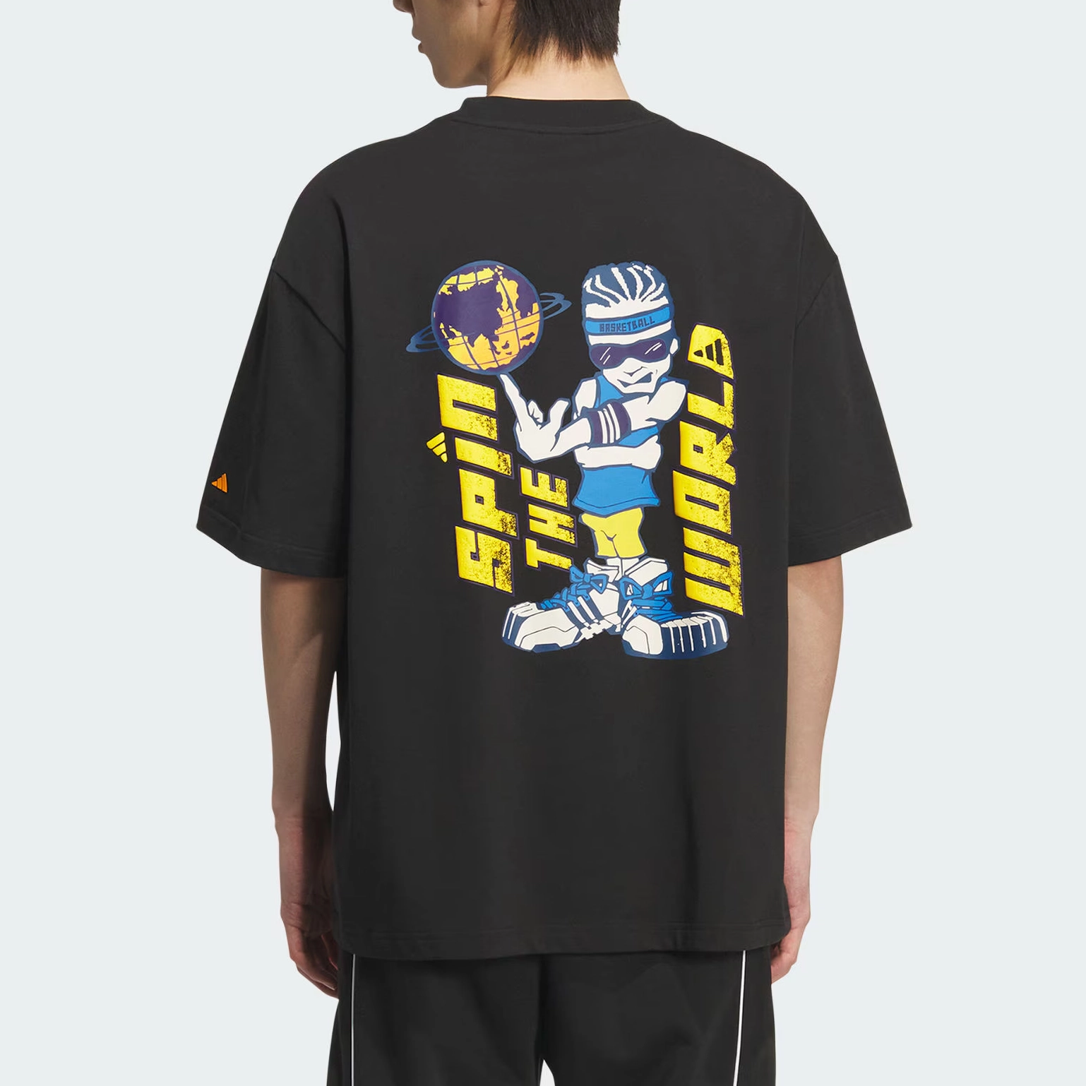 adidas BASKETBALL SS25 GRAPHIC T