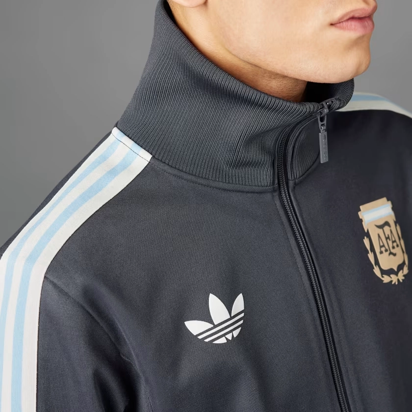 adidas originals 1994 1994 Logo