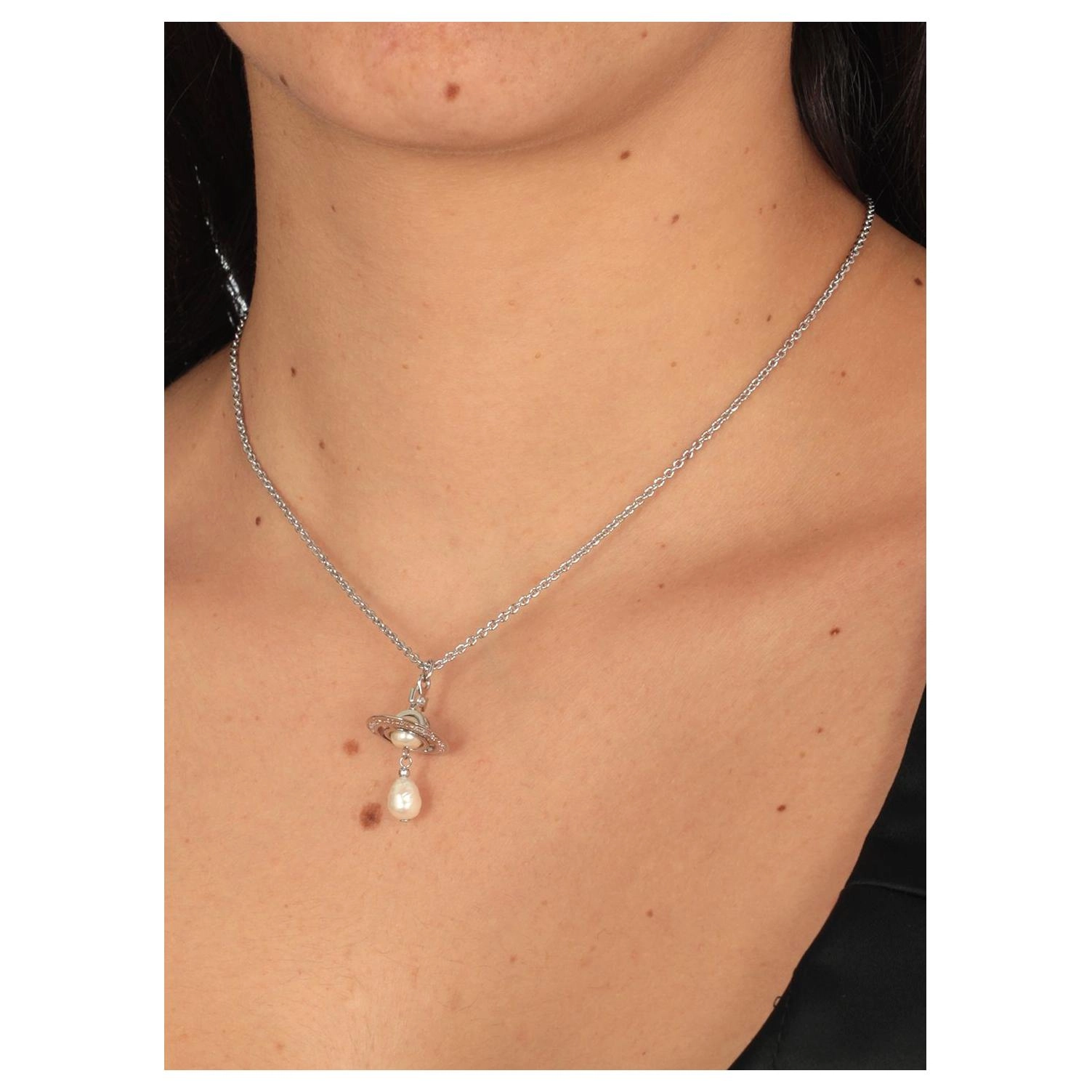 Vivienne Westwood ALEKSA PENDANT NECKLACE