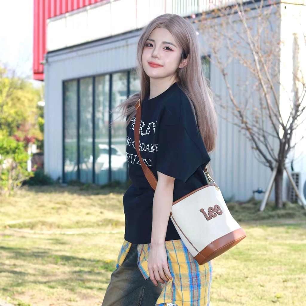 Lee