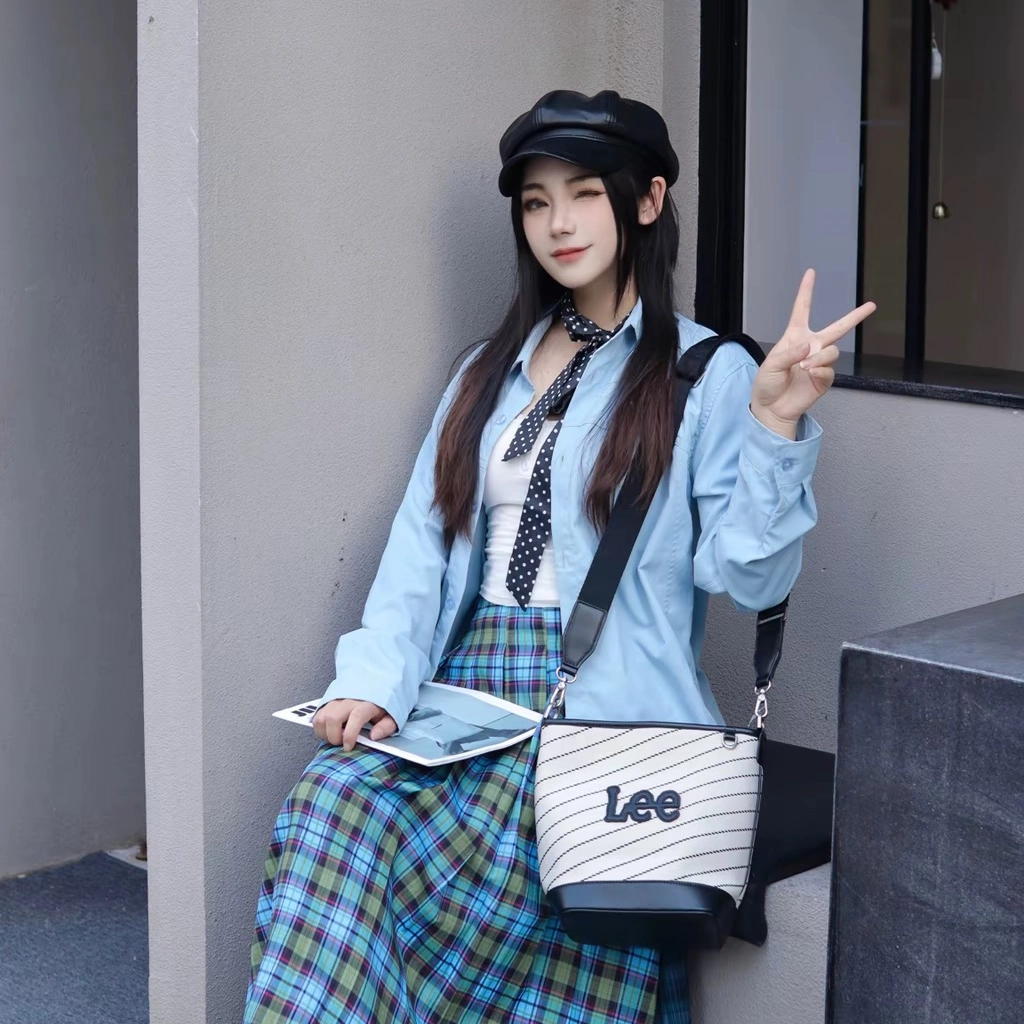 Lee