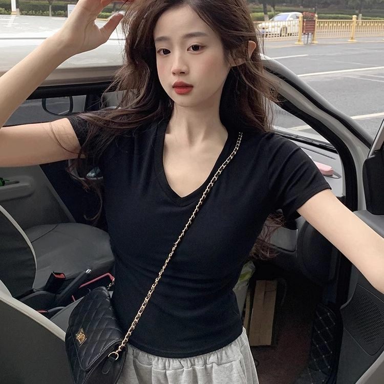 AWAO vt T