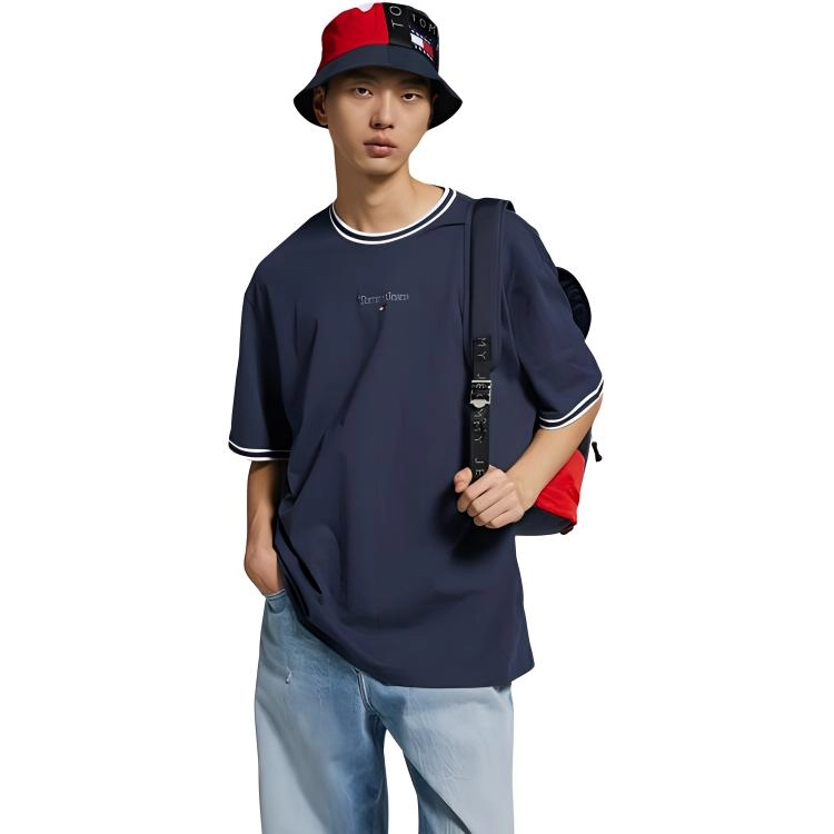 Tommy Hilfiger T