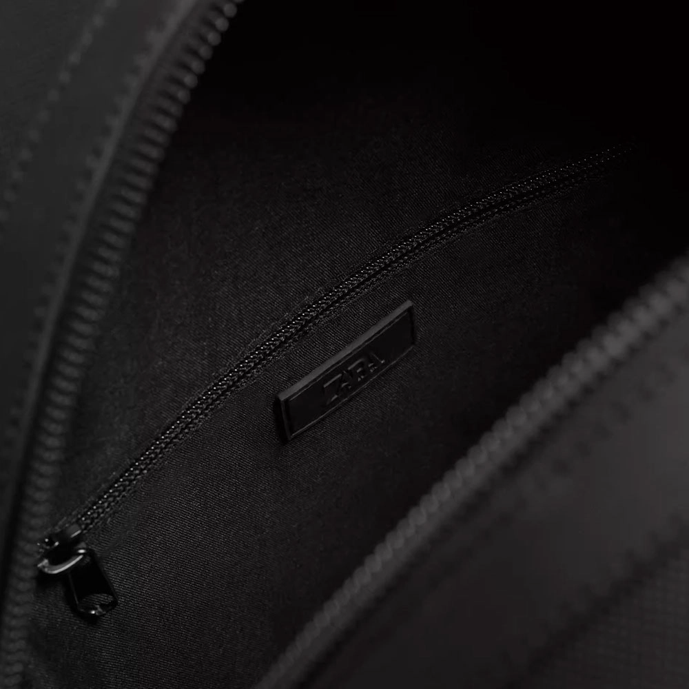 ZARA PU