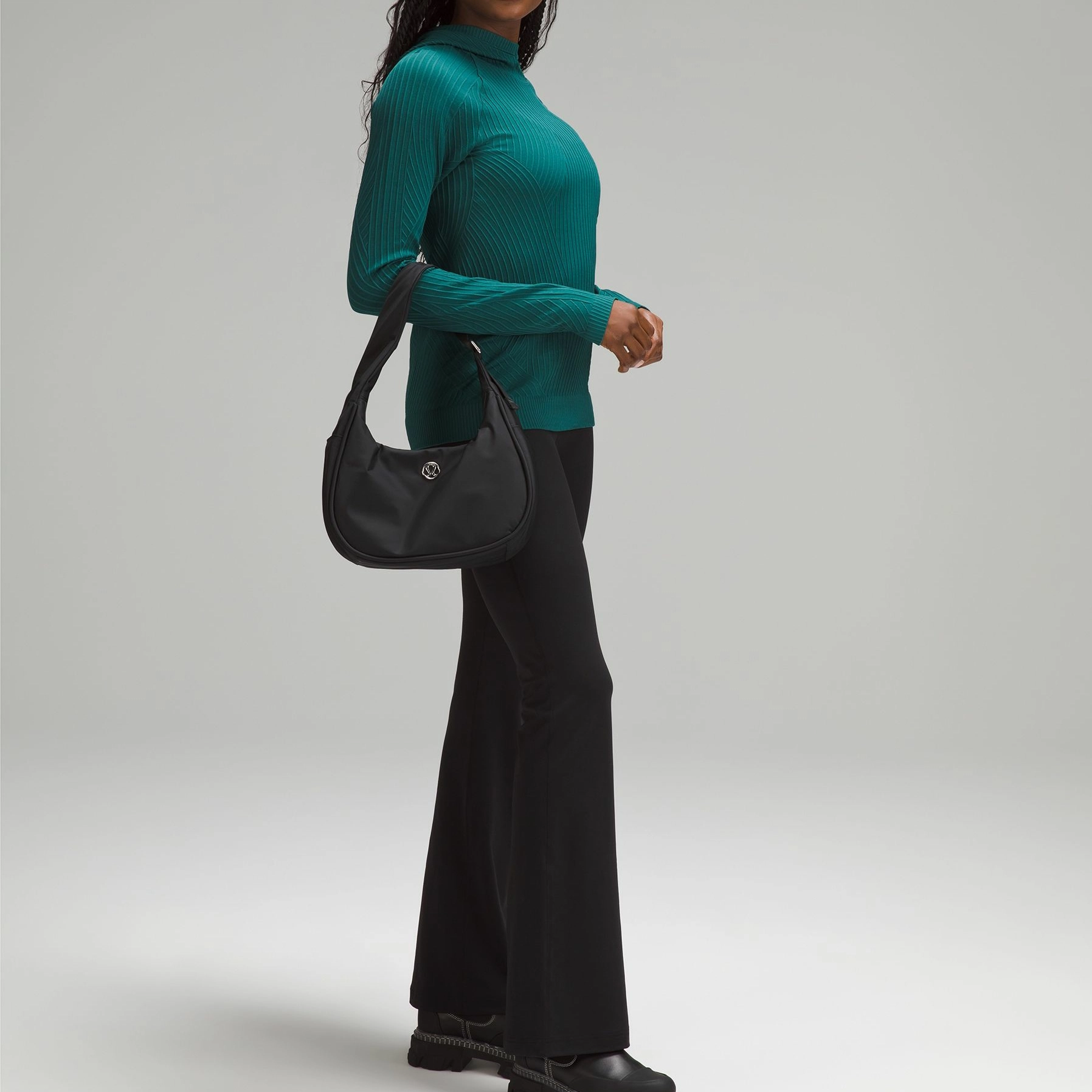 lululemon 4L pleated shoulder bag