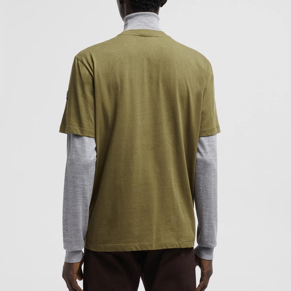 Moncler T