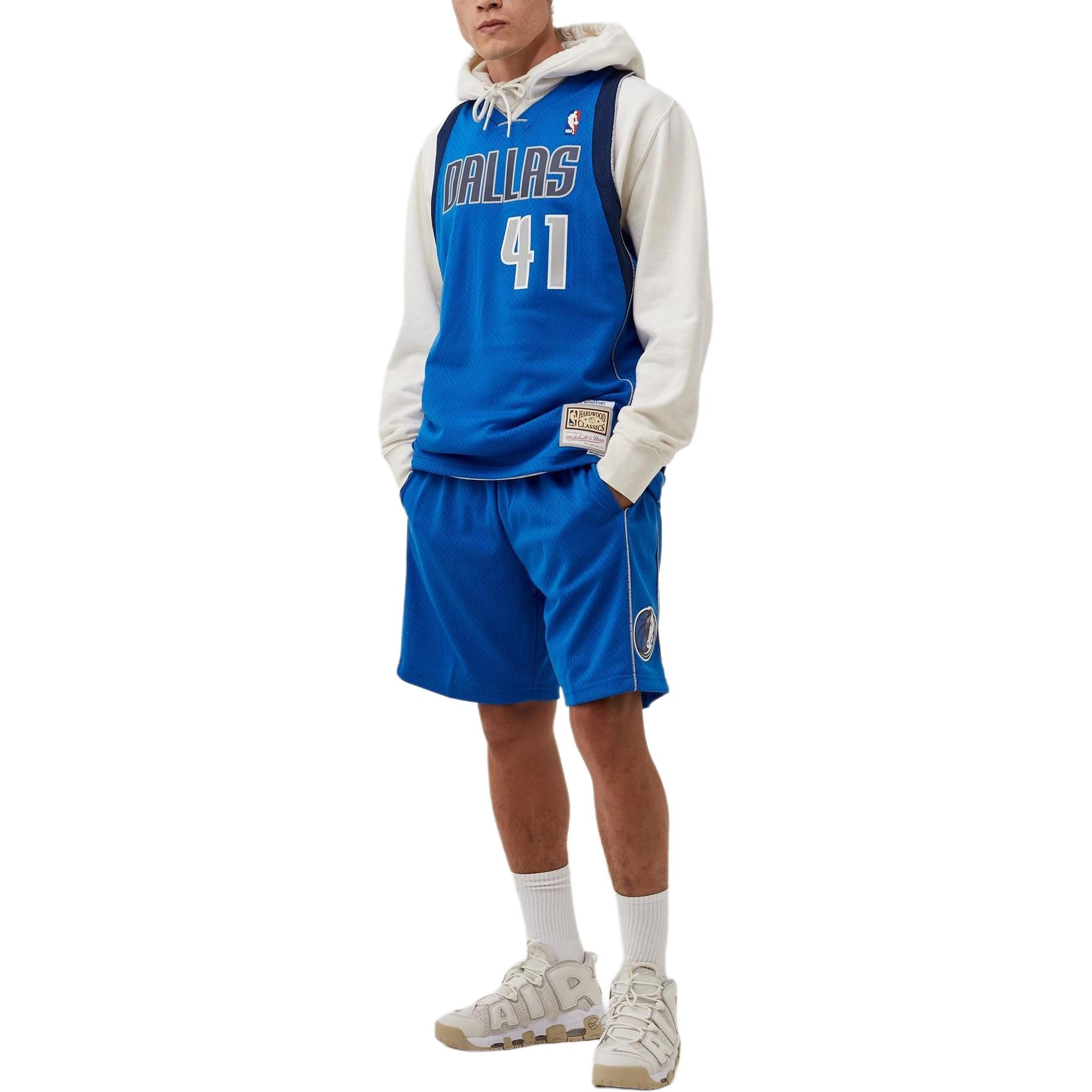 Mitchell Ness 10-11