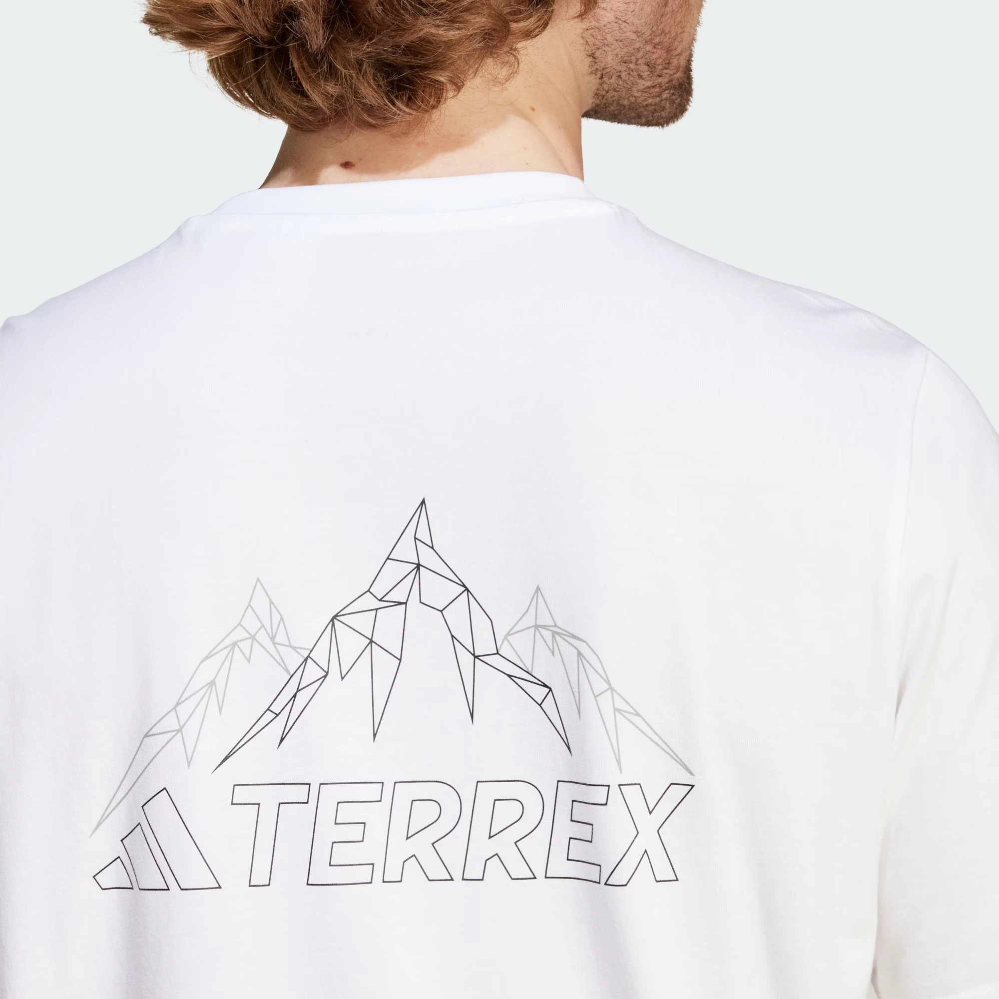adidas GRAPHIC T-SHIRT T