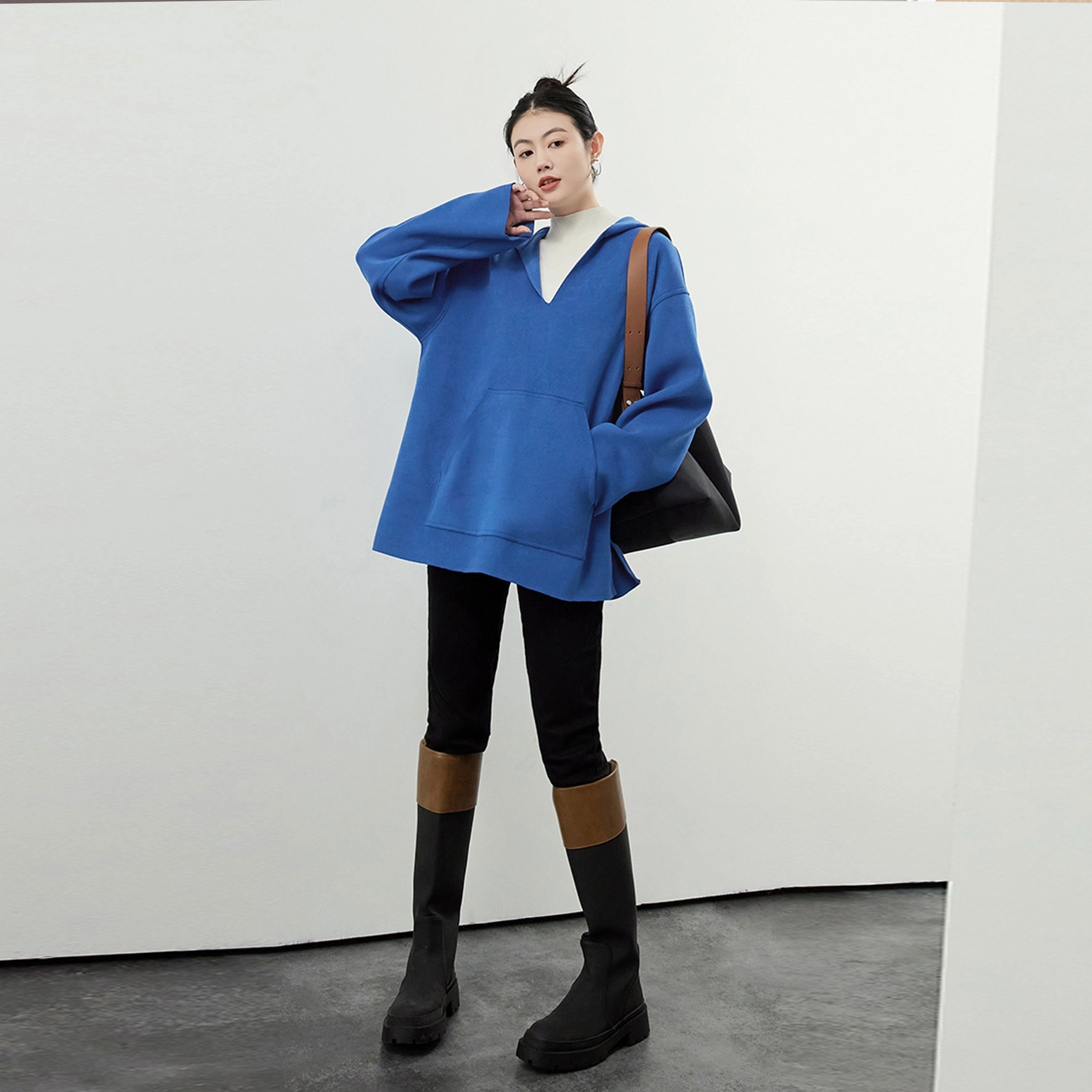 美洋 纯色连帽宽松套头毛呢卫衣 女款