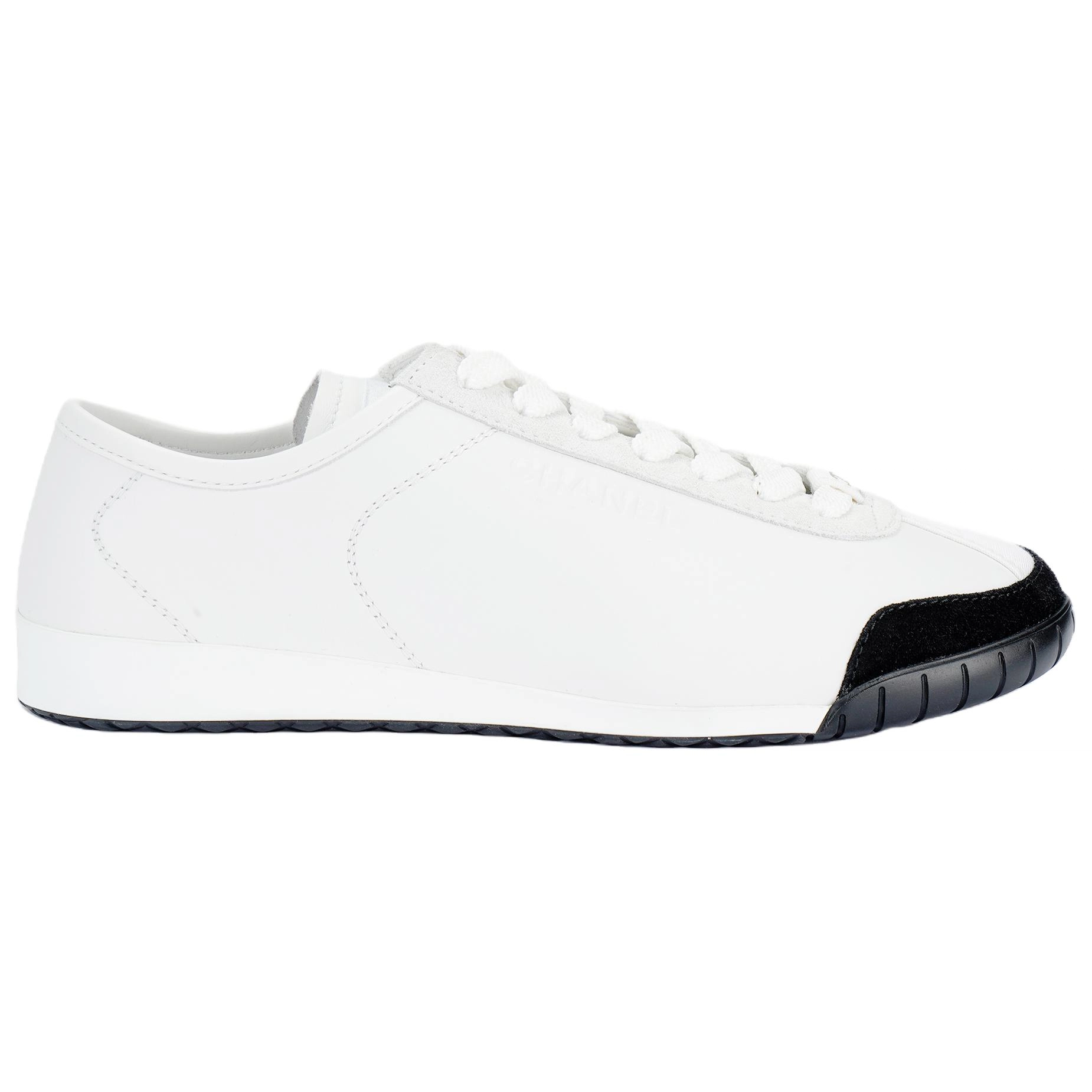 CHANEL 24S
