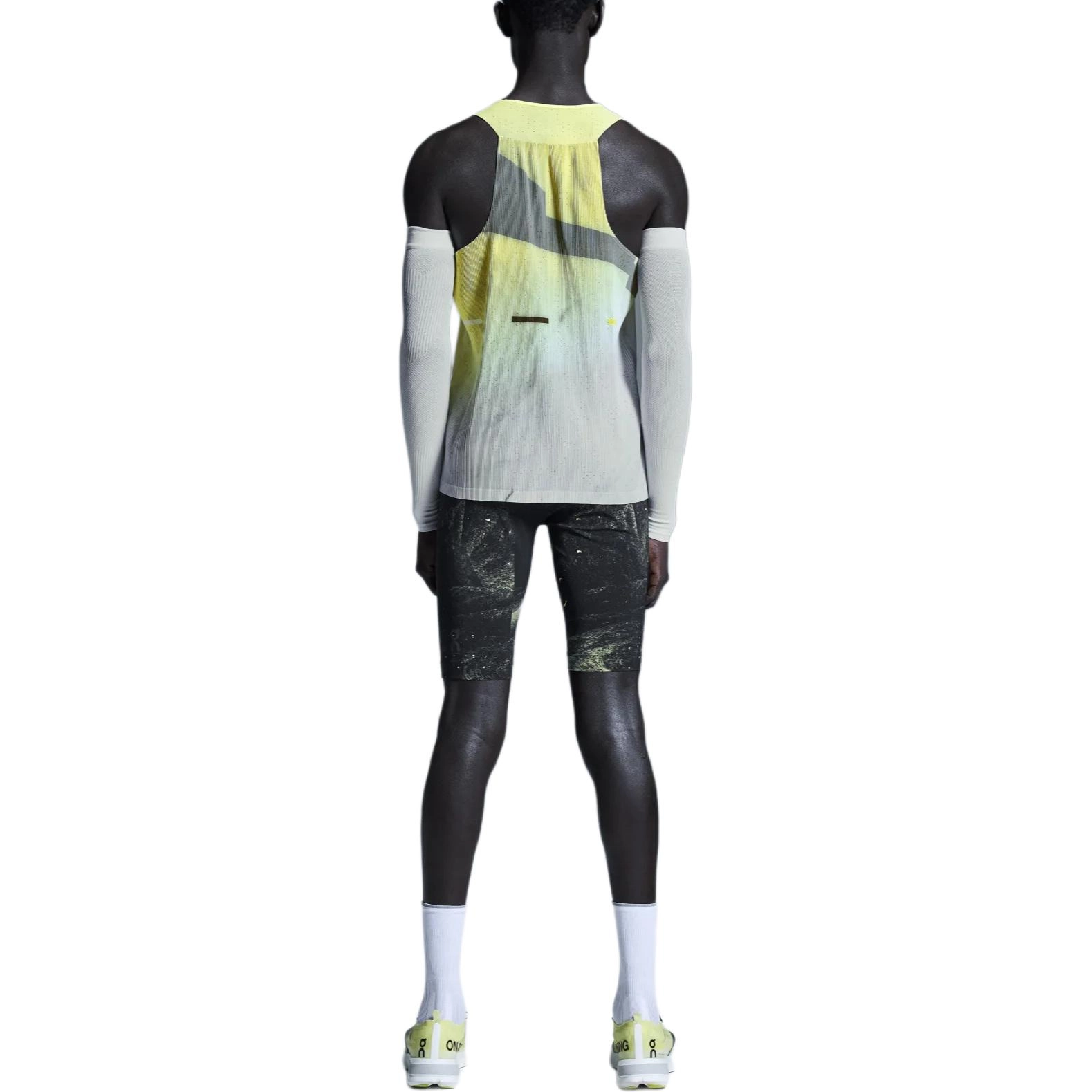 On Race Singlet