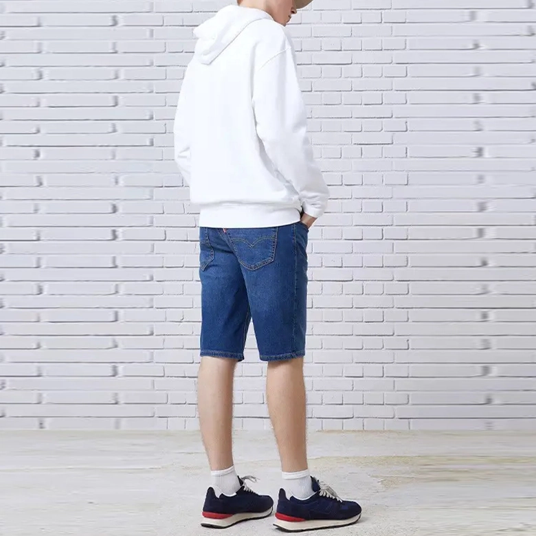 Levis