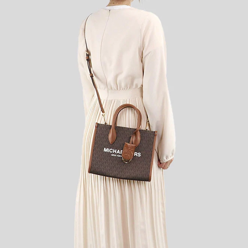 MICHAEL KORS MK Mirella 19 Logo