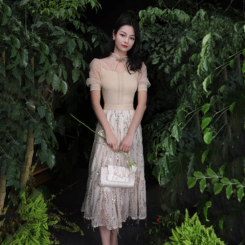槿爷东方 织网状闪片半身纱裙 杏色