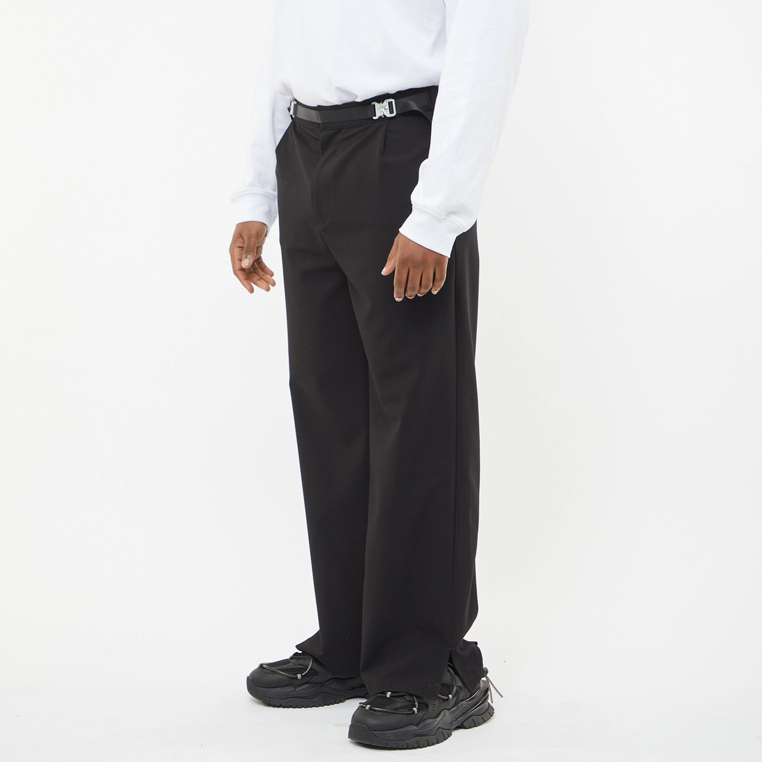SS22