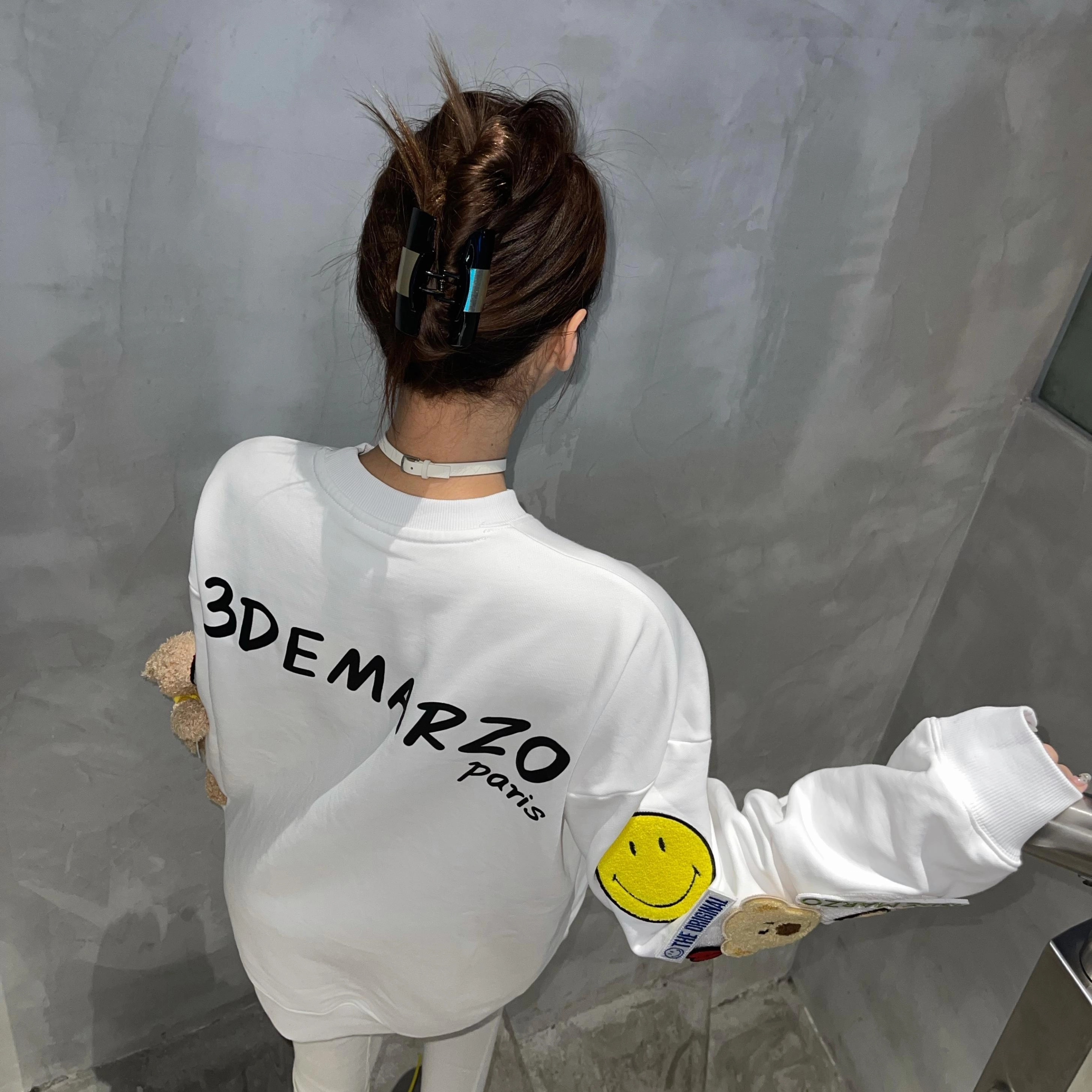 13 DEMARZO x SMILEY
