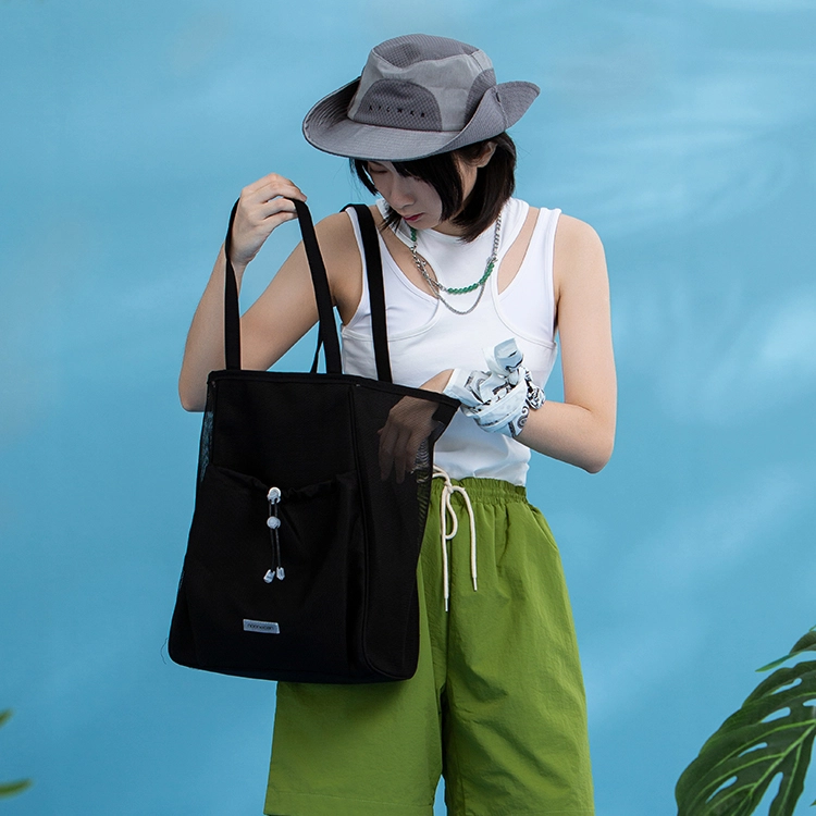 COMBACK noonecan Tote