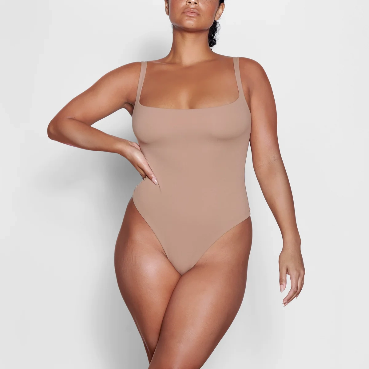 SKIMS FITS EVERYBODY SQUARE NECK BODYSUIT SIENNA