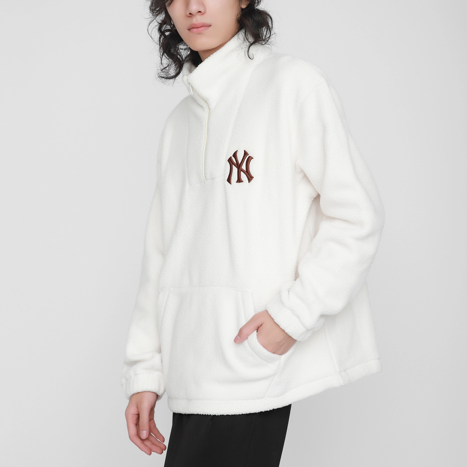 MLB