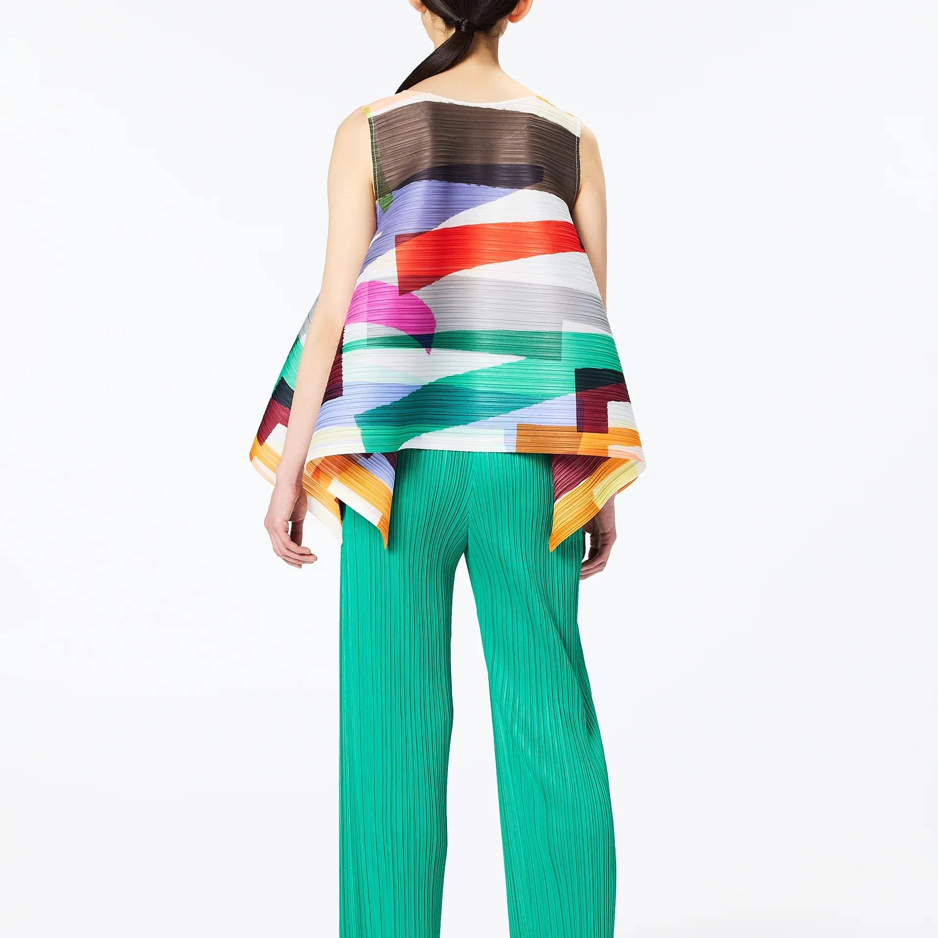 PLEATS PLEASE ISSEY MIYAKE SS23 T