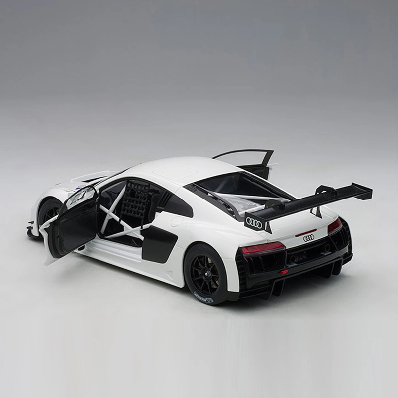 AUTOart 118 R8 LMS
